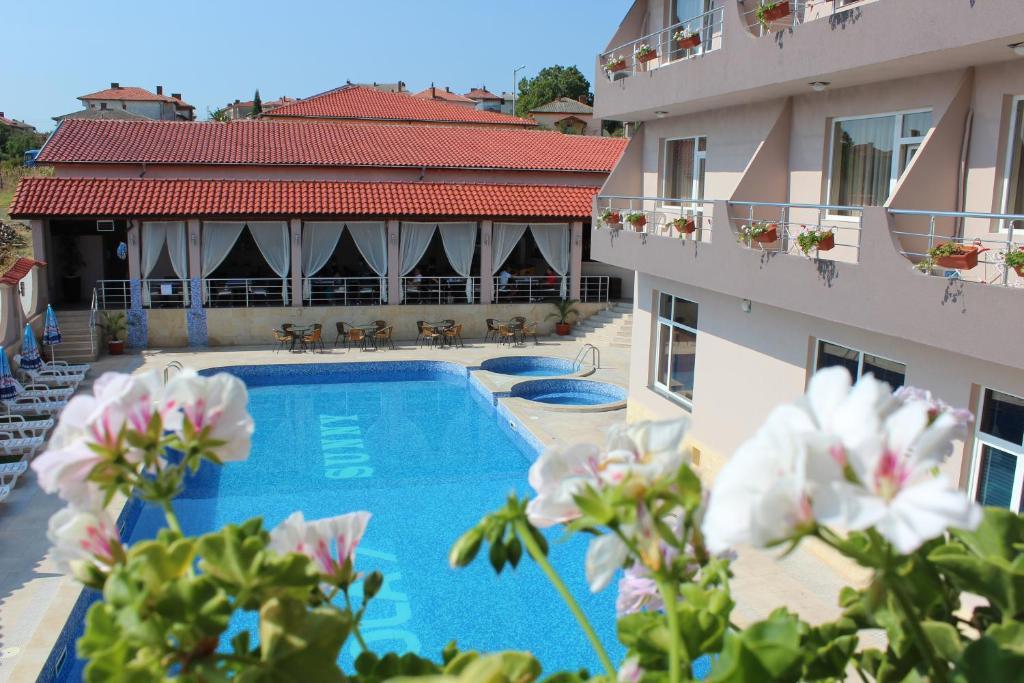 Luxor Complex Ivajlovgrad Exteriér fotografie