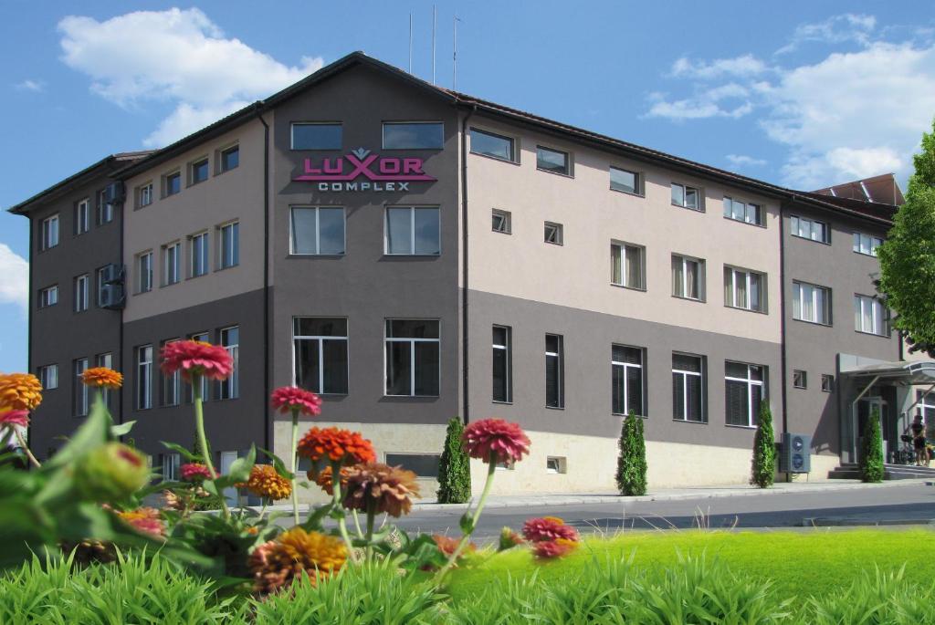 Luxor Complex Ivajlovgrad Exteriér fotografie